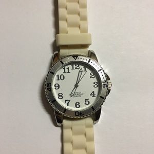 Women’s dive watch